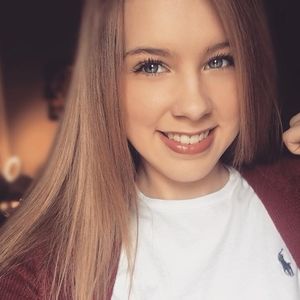 Meet your Posher, Michaela